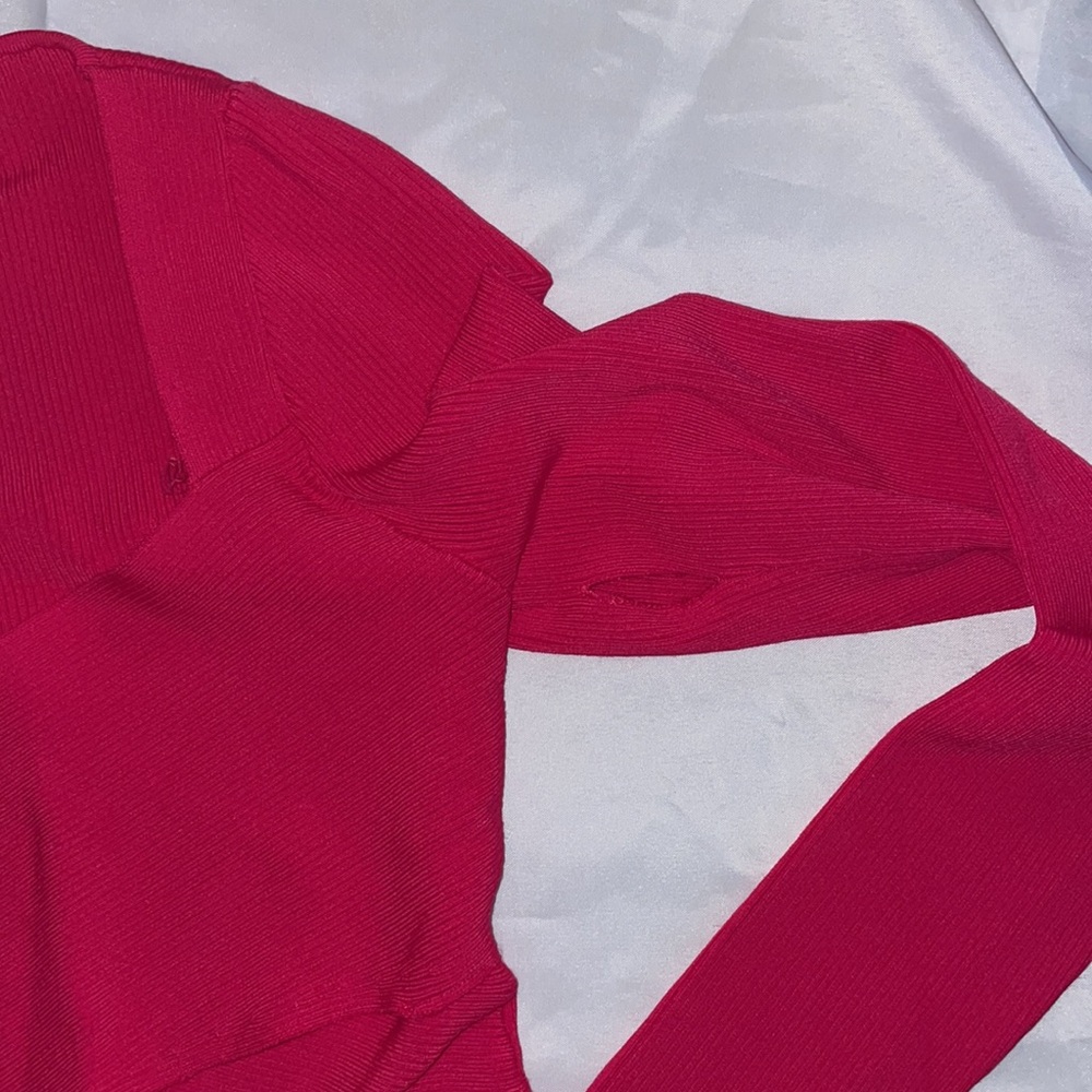 Express Hot Pink Ribbed Crop Top - Picture 6 of 7